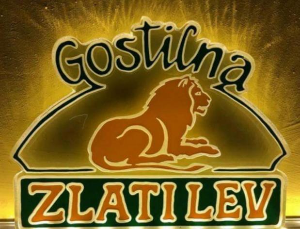 Gostilna In Apartmaji Zlati Lev - 马里博尔 外观 照片